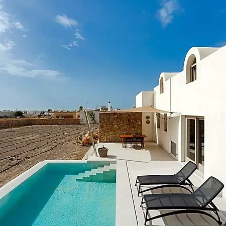 Rizes Santorini With Private Pool Hotel