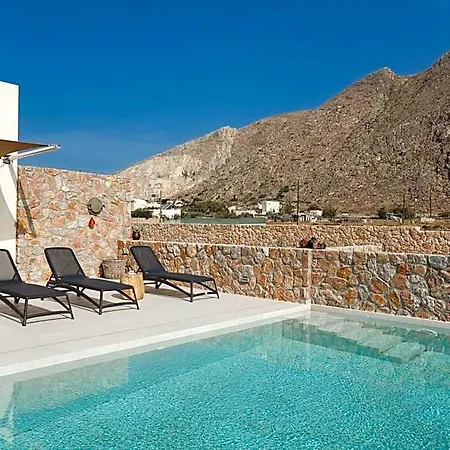 Rizes Santorini With Private Pool Perissa (Santorini)