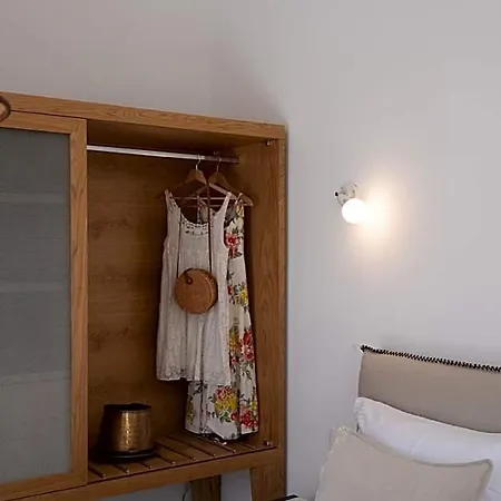 Hotel Rizes Santorini With Private Pool
